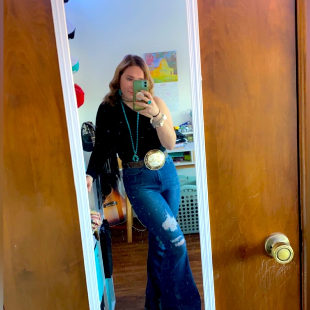 Meet your Posher, Taylor